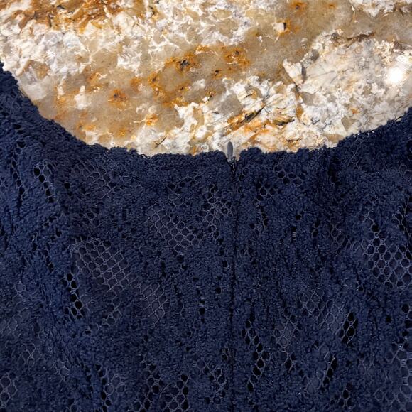 Sharagano Navy Blue Short Sleeve Lined Lace Shift Dress - SIZE 8 - Picture 5 of 9